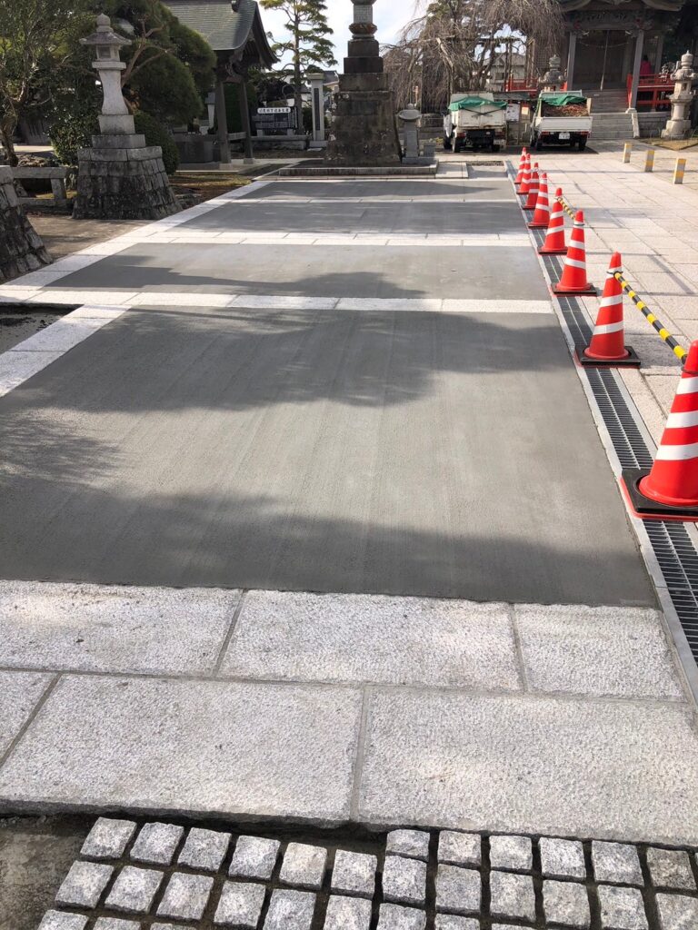 戒珠山 密厳寺 華蔵院 土間打ち